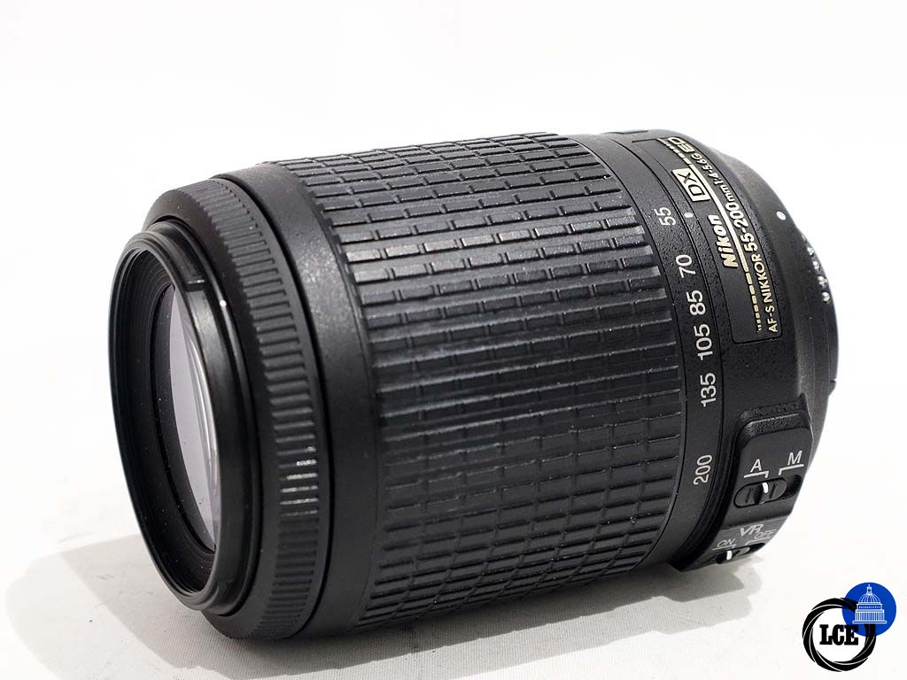 Nikon AF-S 55-200mm DX VR Nikon AF-S 55-200mm DX VR