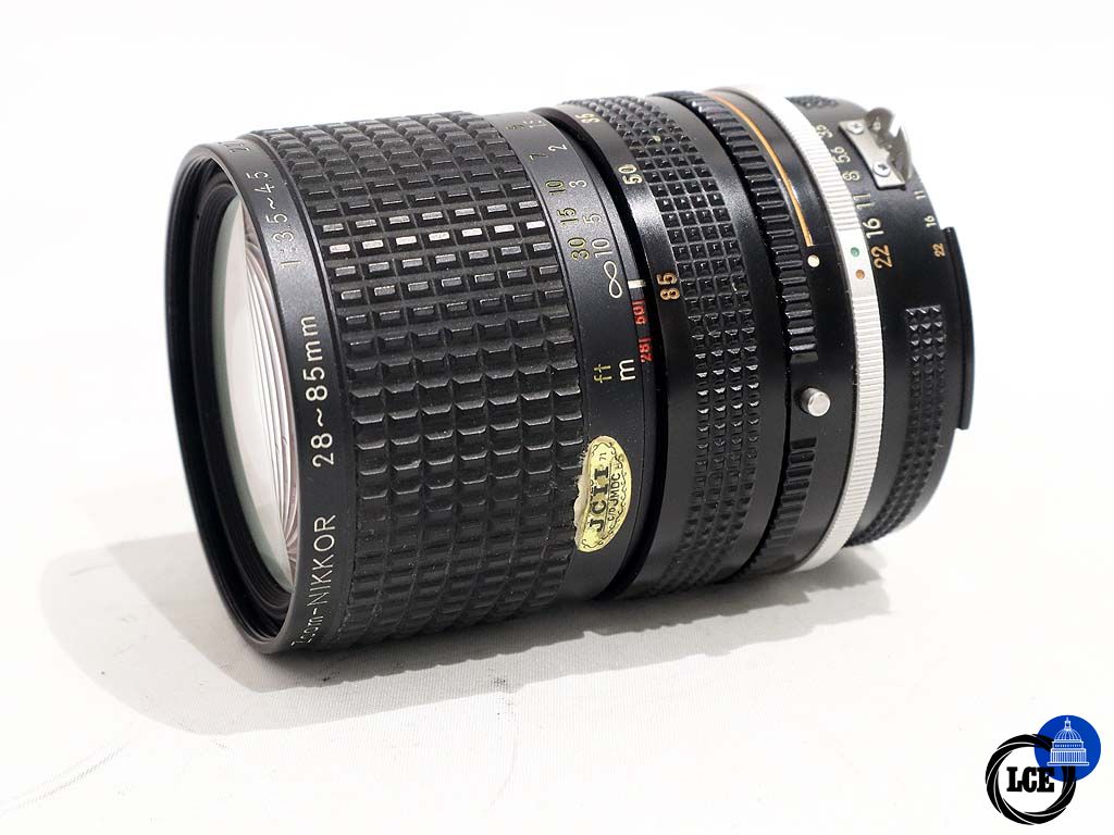Nikon 28-85mm f3.5-4.5 AIS Nikon 28-85mm f3.5-4.5 AIS