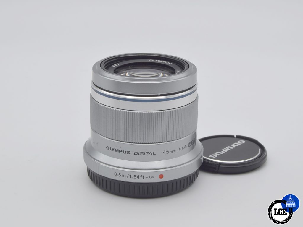 Olympus 45mm f/1.8 M.Zuiko Digital
