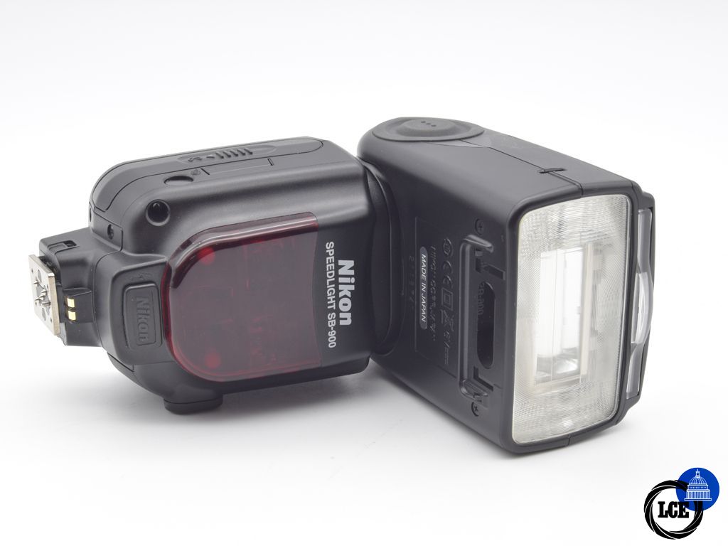 Nikon Speedlight SB-900