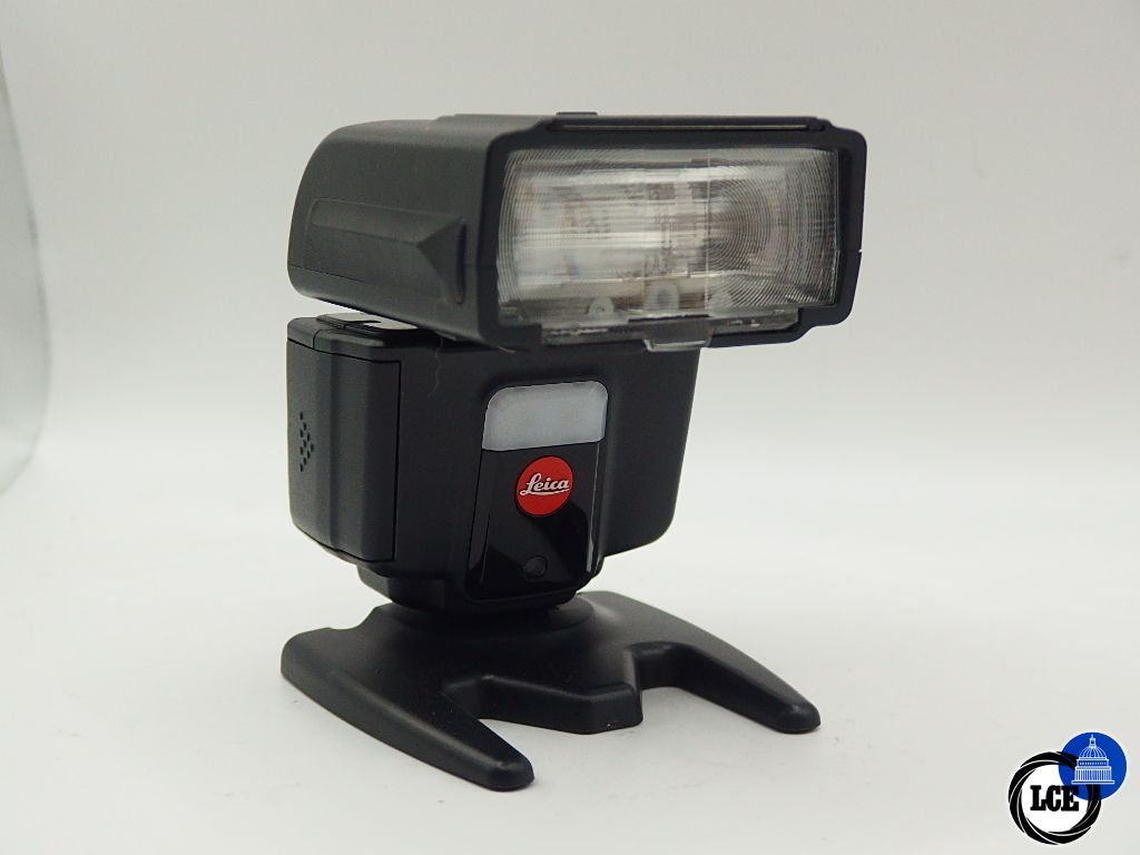 Leica SF40 Flash