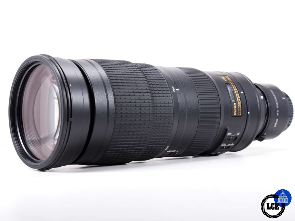 Nikon 200-500mm F5.6E AF-S VR & TC17EII