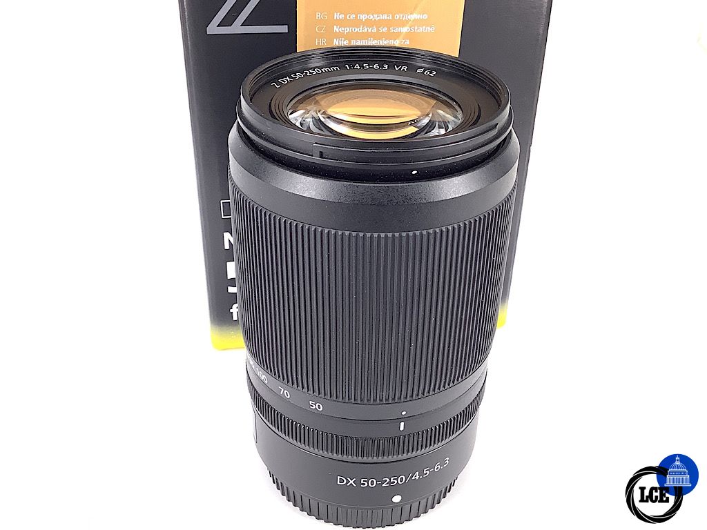 Nikon Z 50-250mm VR DX Nikon Z 50-250mm VR DX