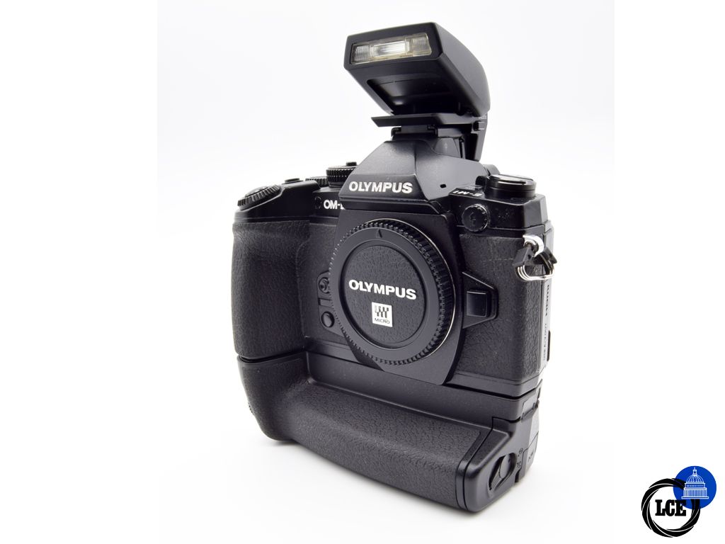 Olympus OM-D E-M1 Body + HLD-7 Battery Grip + Flash Unit Olympus OM-D E-M1 Body + HLD-7 Battery Grip + Flash Unit
