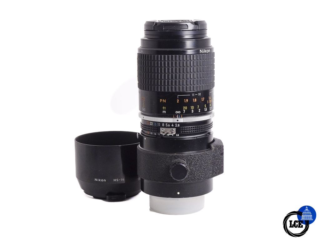 Nikon 105mm f/2.8 macro AIS with PN-11 tube and HS-14 hood Nikon 105mm f/2.8 macro AIS with PN-11 tube and HS-14 hood