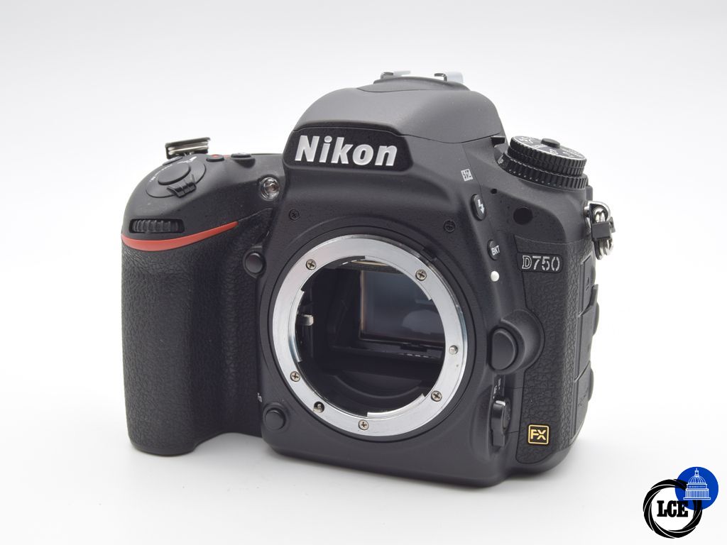 Nikon D750 Body (1666 Shutter Actuations)