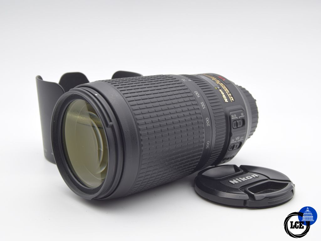 Nikon AF-S 70-300mm f/4.5-5.6G ED VR