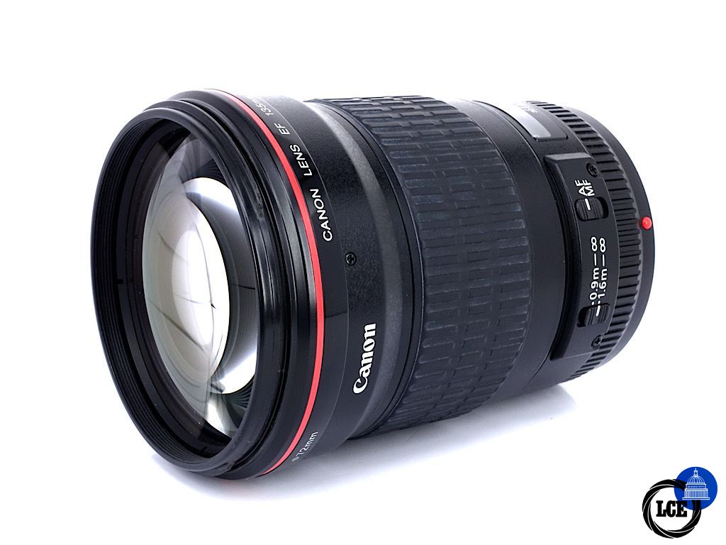 Canon EF 135mm F2 L | 4* Canon EF 135mm F2 L | 4*