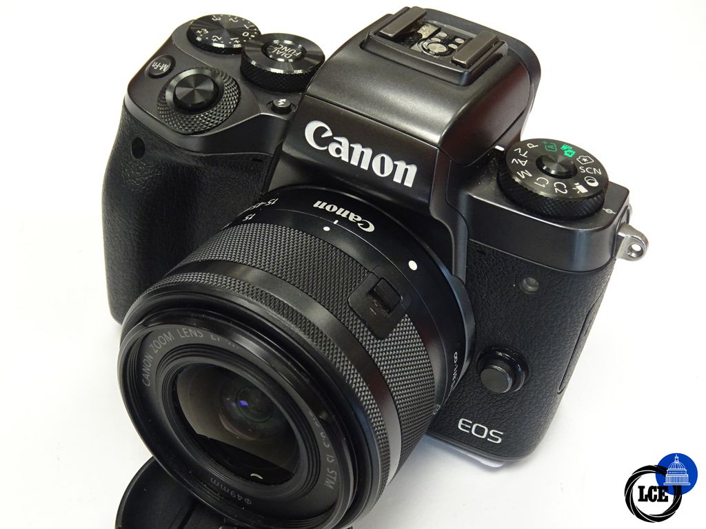 Canon EOS M5 + 15-45