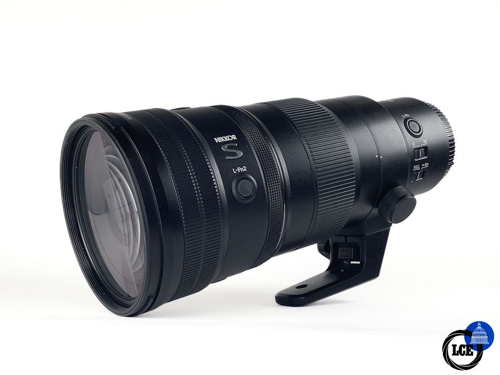 Nikon Z 400mm F4.5 VR S *Mint Condition* Nikon Z 400mm F4.5 VR S *Mint Condition*