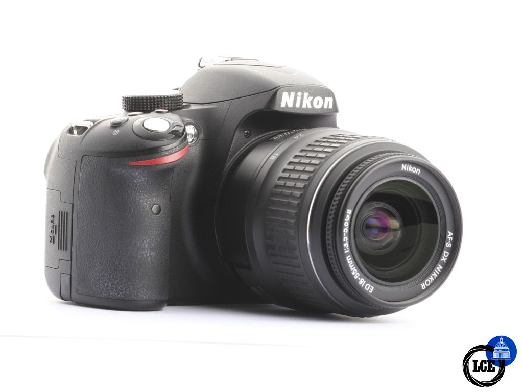 Nikon D3200 + 18-55mm [4*] | 10115812