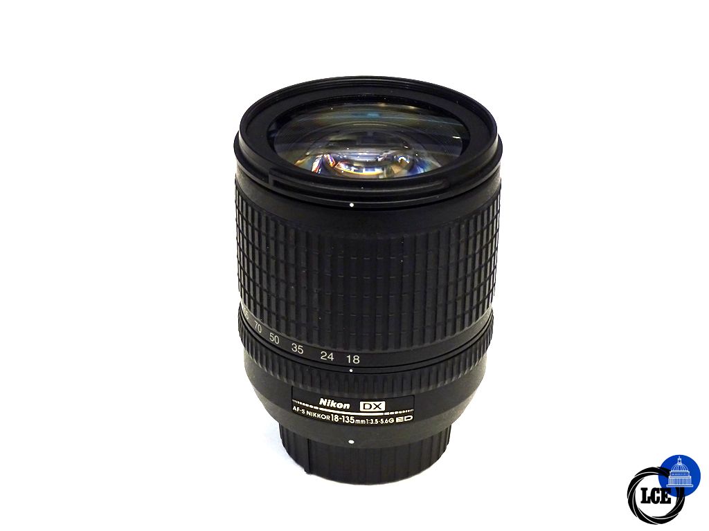 Nikon 18-135mm f3.5-5.6 G ED Nikon 18-135mm f3.5-5.6 G ED