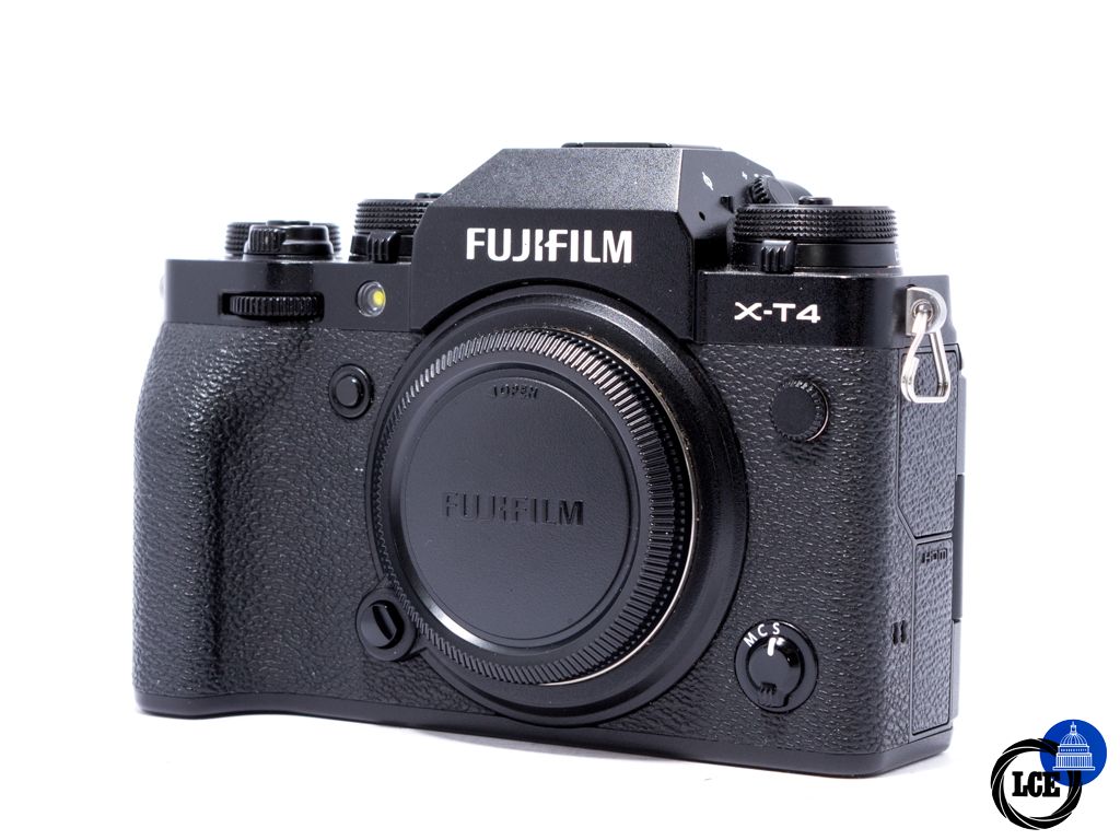 FujiFilm X-T4 Body *Boxed*