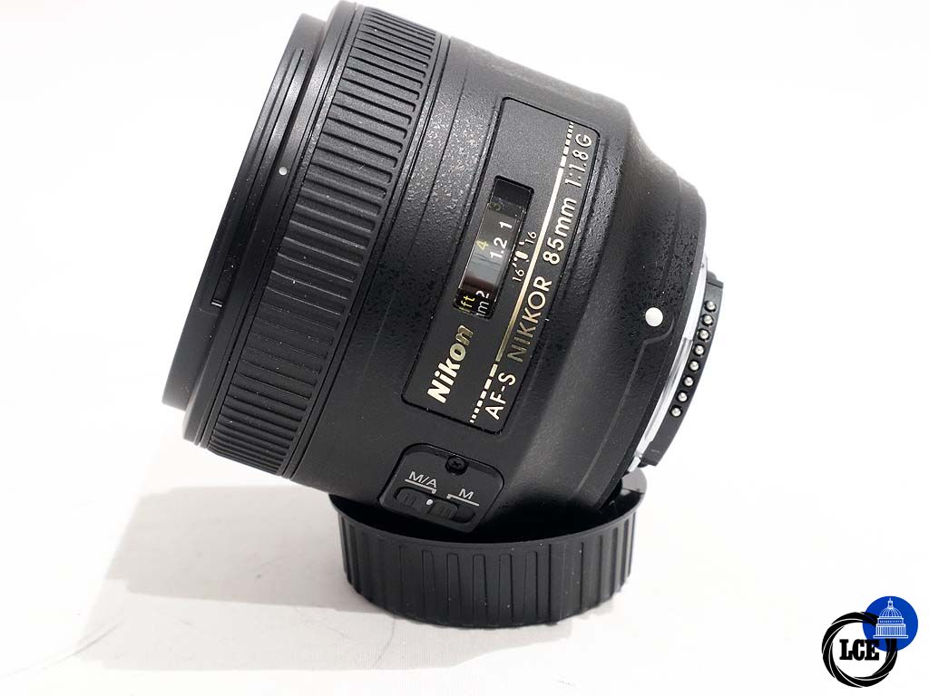 Nikon AF-S 85mm f1.8G