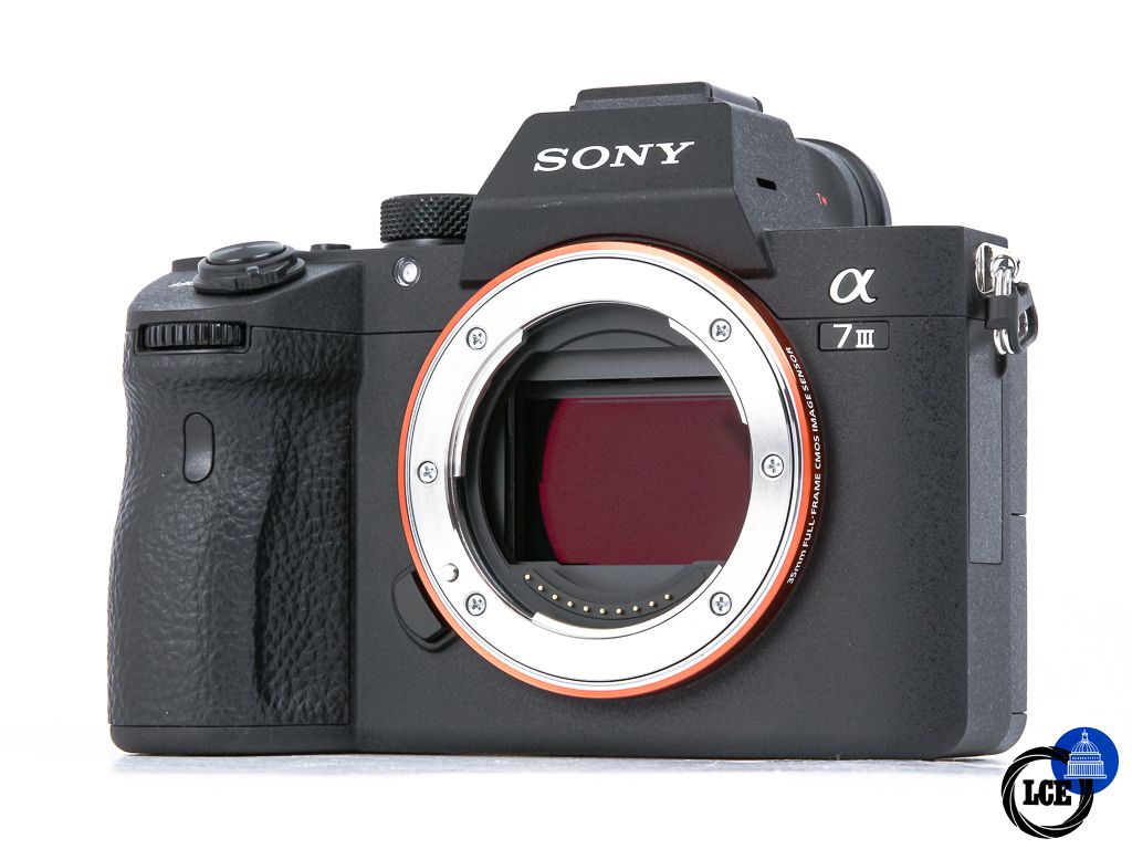 Sony A7 III Body **2.5k Shutter Count** Sony A7 III Body **2.5k Shutter Count**