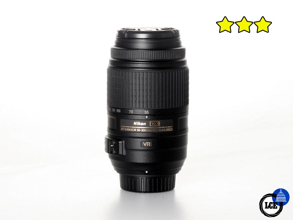 Nikon 55-300mm f4.5-5.6 G ED VR DX AF-S (BOXED with Hood) *Fungus Spot