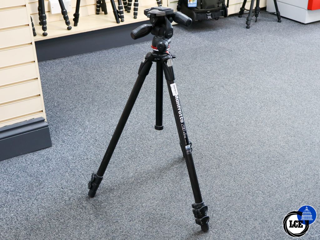 Manfrotto MT290XTC3 Carbon Fibre Tripod + MH804-3W Head