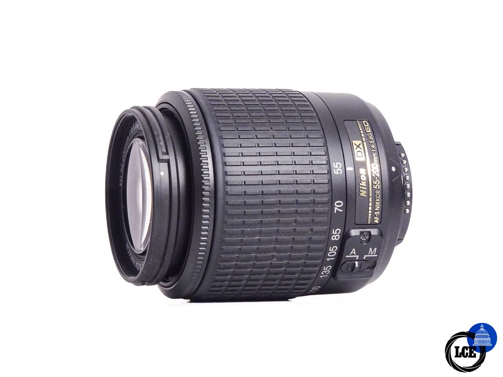 Nikon 55-200mm f/4-5.6G ED Nikon 55-200mm f/4-5.6G ED
