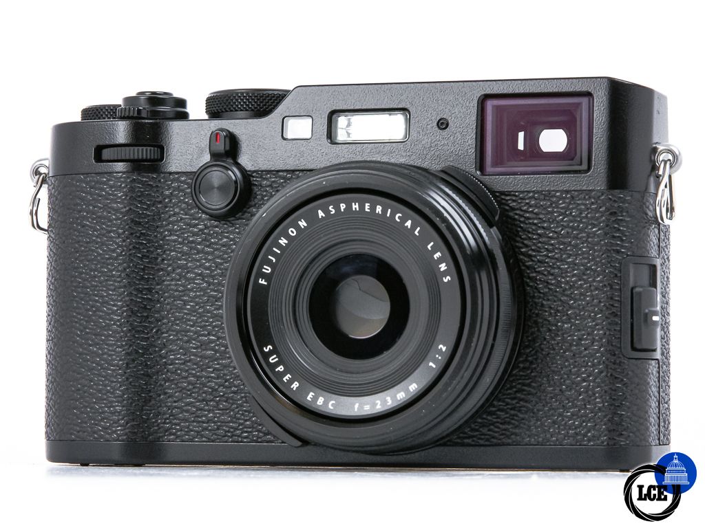 FujiFilm X100F + Everyready Case **2k Shutter Count** FujiFilm X100F + Everyready Case **2k Shutter Count**