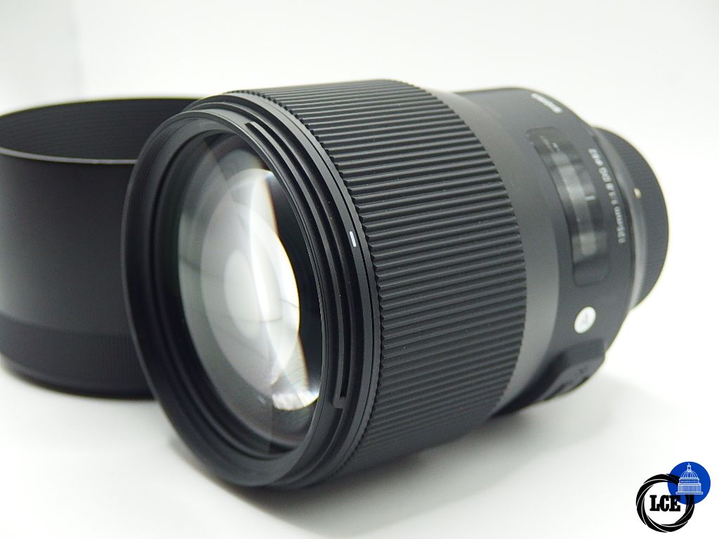 Sigma 135mm DG F1.8
