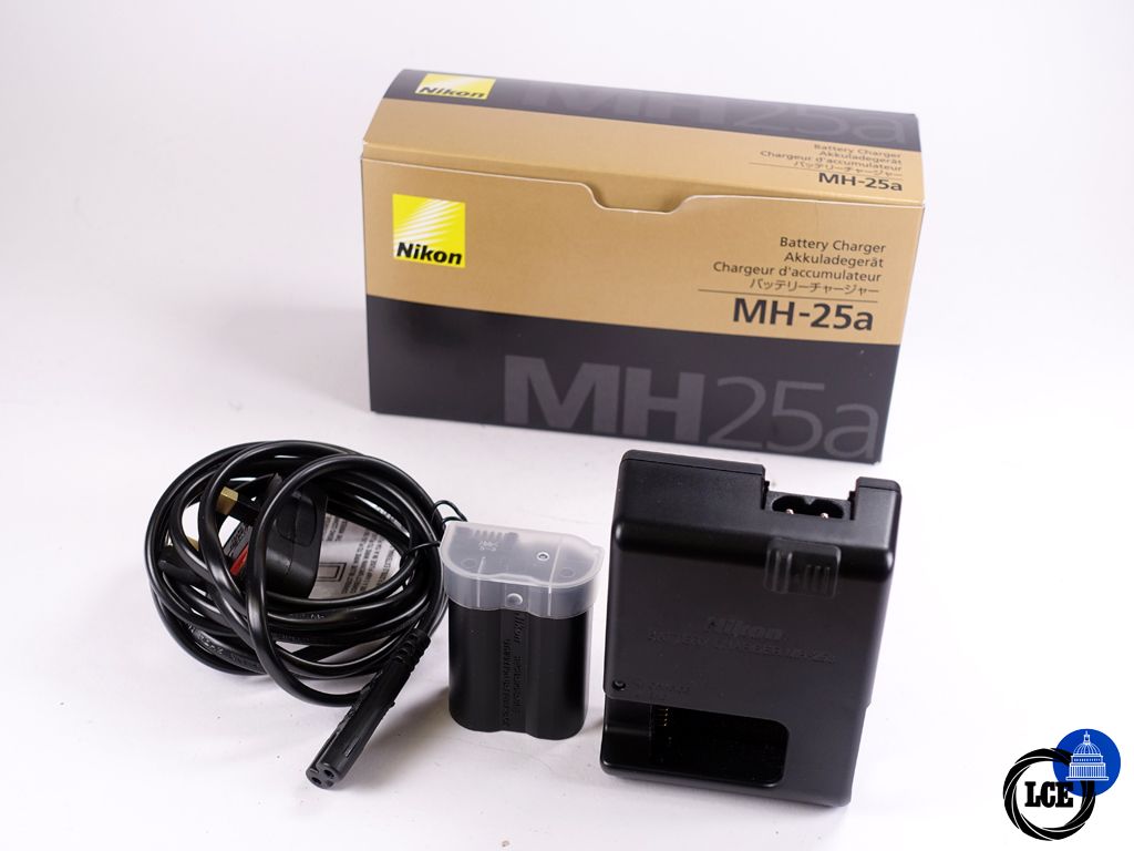 Nikon MH-25a Charger  EN-EL15C Battery