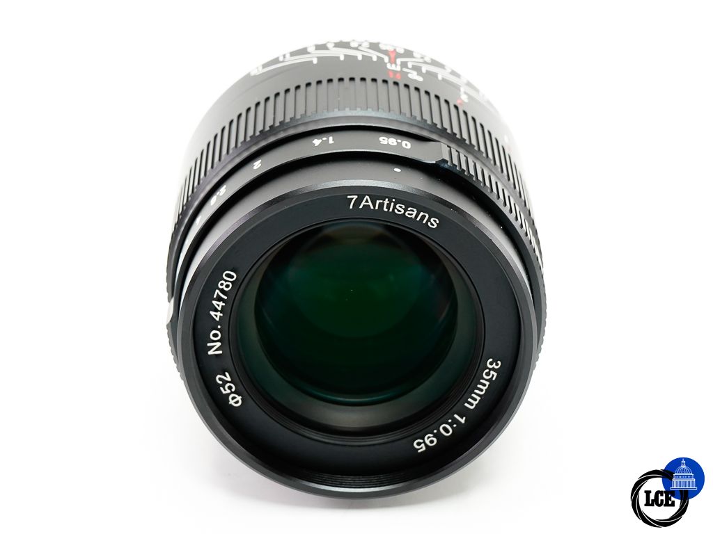 7Artisans 35mm f0.95 MFT * BOXED *