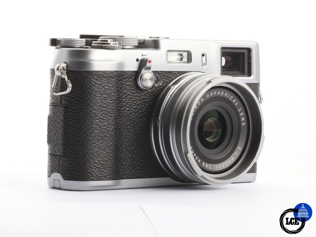 FujiFilm X100s Silver [4*] | 10115942