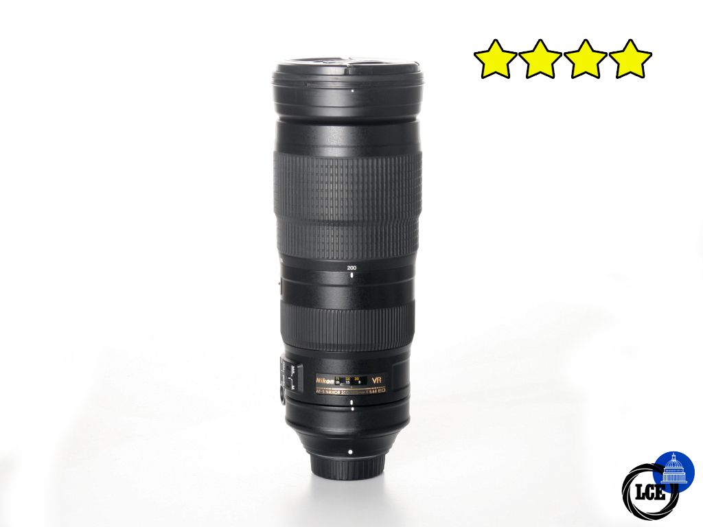Nikon 200-500mm f/5.6E ED VR AF-S (Hood & Case)
