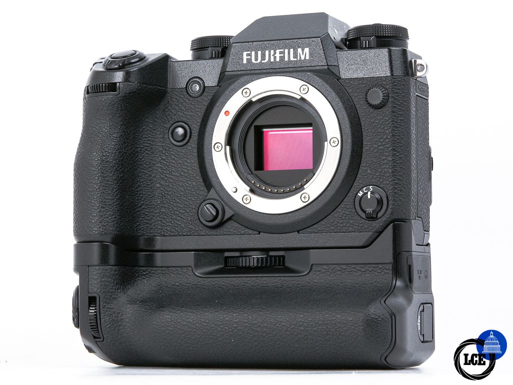 FujiFilm X-H1 + VPB-XH1 **2k Shutter Count**