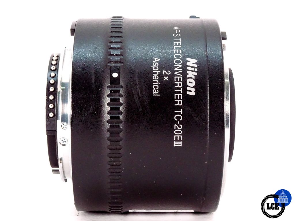 Nikon AF-S TC-20E III 2X