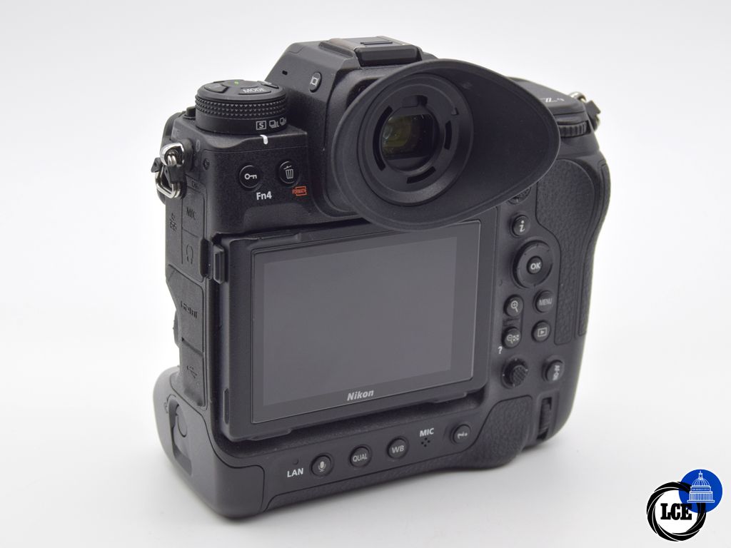 Nikon Z 9 Body (Boxed, only 20330 Shutter Actuations)