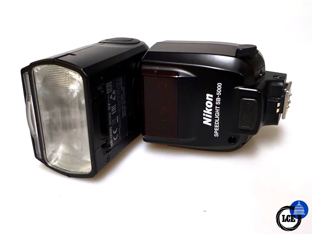 Nikon SB-5000
