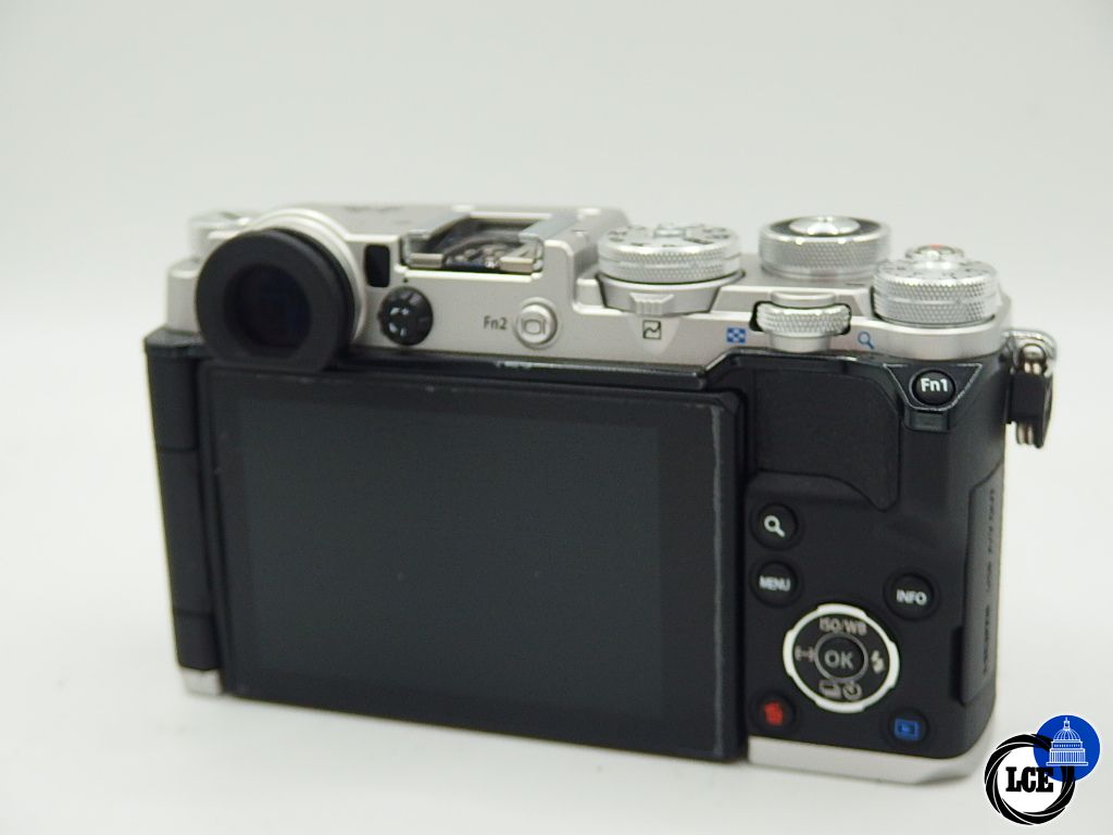 Olympus Pen F Silver body