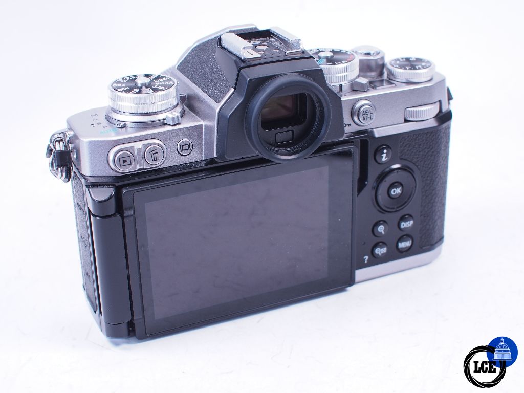 Nikon Zfc + 16-50mm F3.5-6.3 VR
