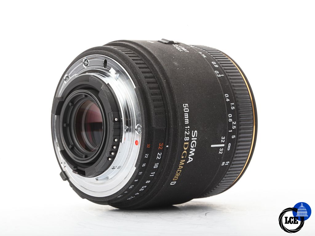 Sigma 50mm f/2.8D DG Macro | 10112050