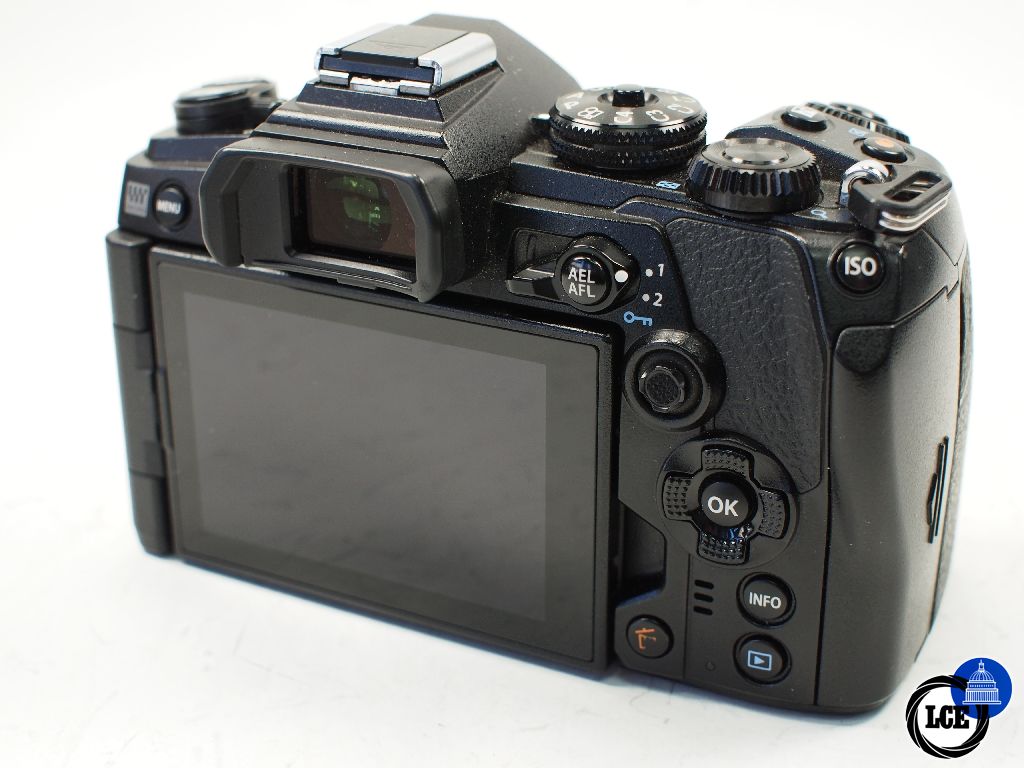Olympus E-M1 III Body <6k shutter count