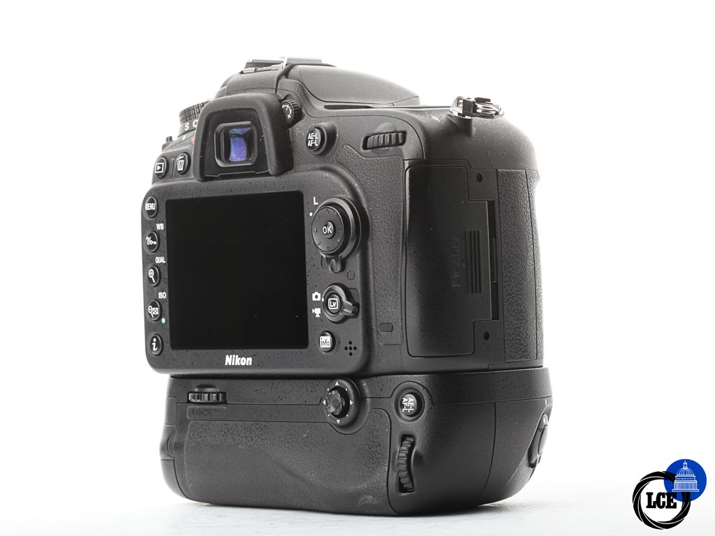 Nikon D7100 Body + Grip | 10113387
