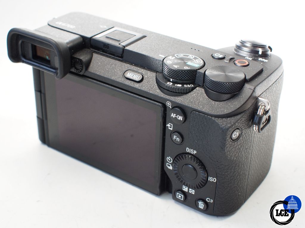 Sony A6700