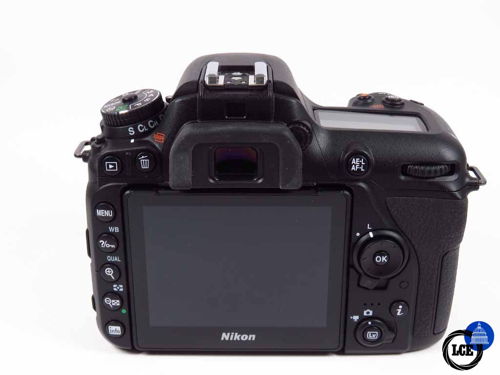 Nikon D7500 Body