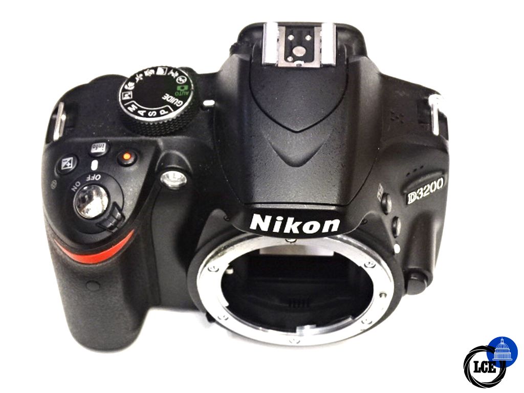 Nikon D3200 Body