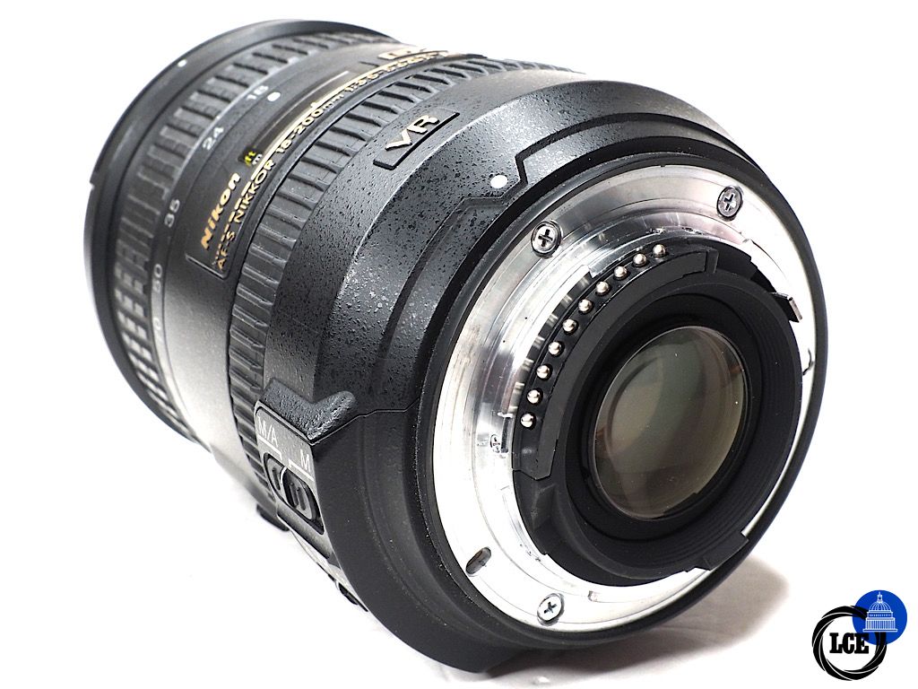 Nikon 18-200mm DX VR II