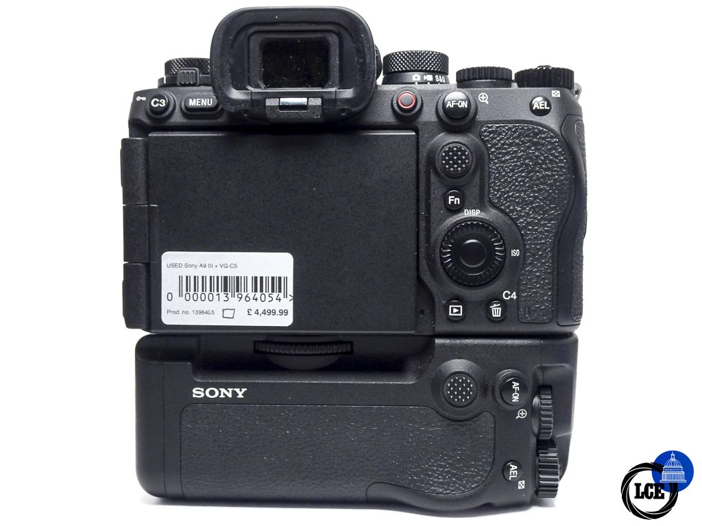 Sony A9 III + VG-C5