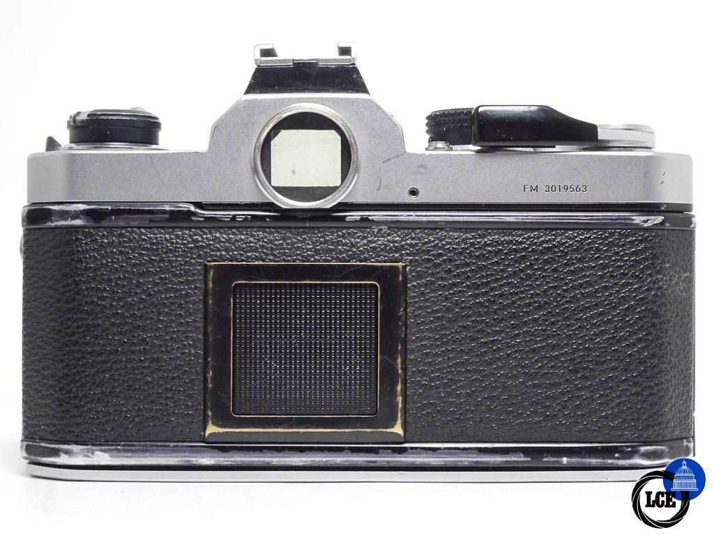 Nikon FM Silver *read description*