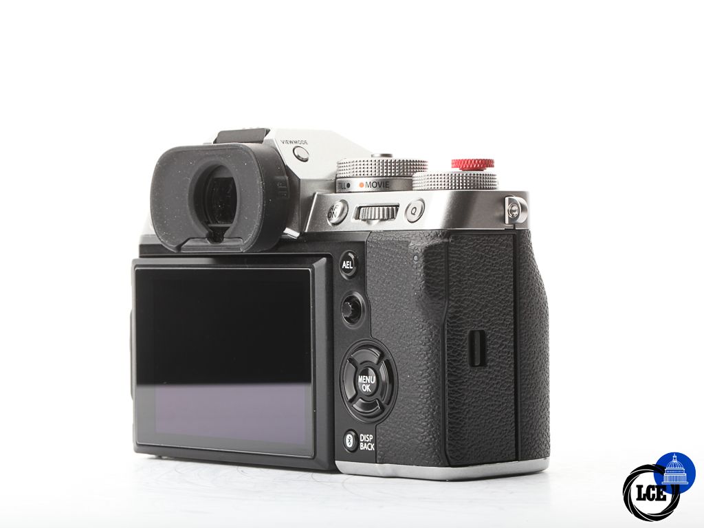FujiFilm X-T5 Silver Body | 10113617