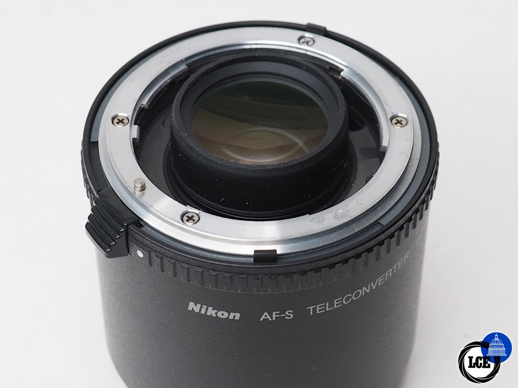 Nikon TC-20E II 2x Teleconverter