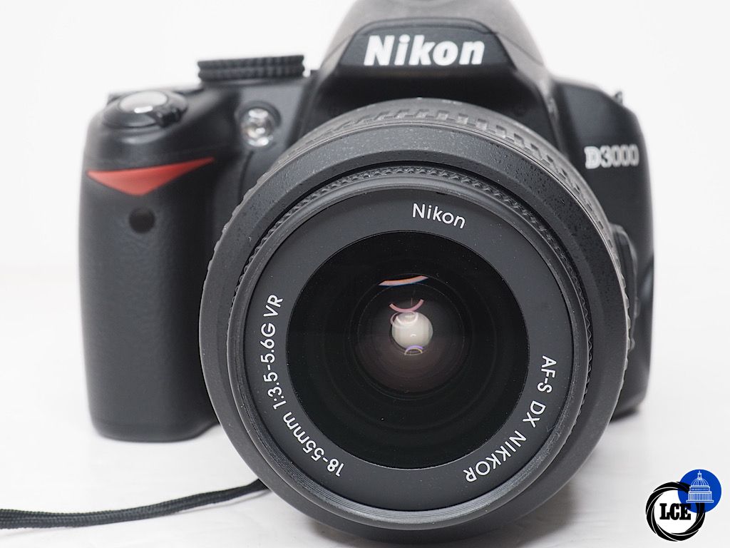 Nikon D3000 + 18-55mm f/3.5-5.6 VR