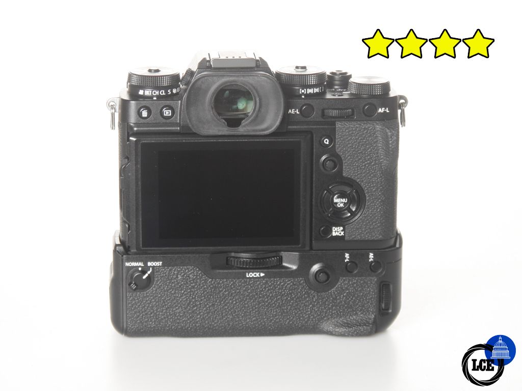 FujiFilm X-T3 Body & VG-XT3 Power Grip (BOXED) Shutter Count 7