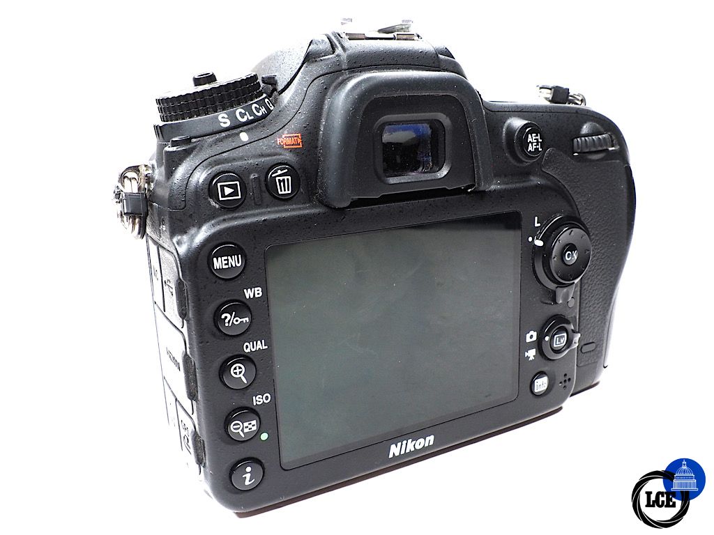 Nikon D7100