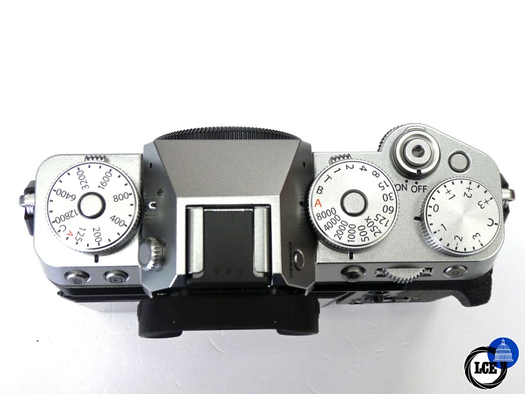FujiFilm X-T5 Silver body. Almost new!