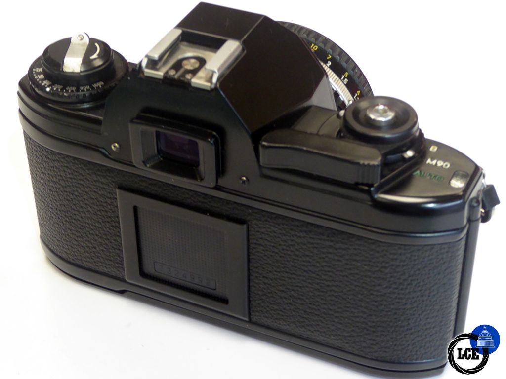 Nikon EM